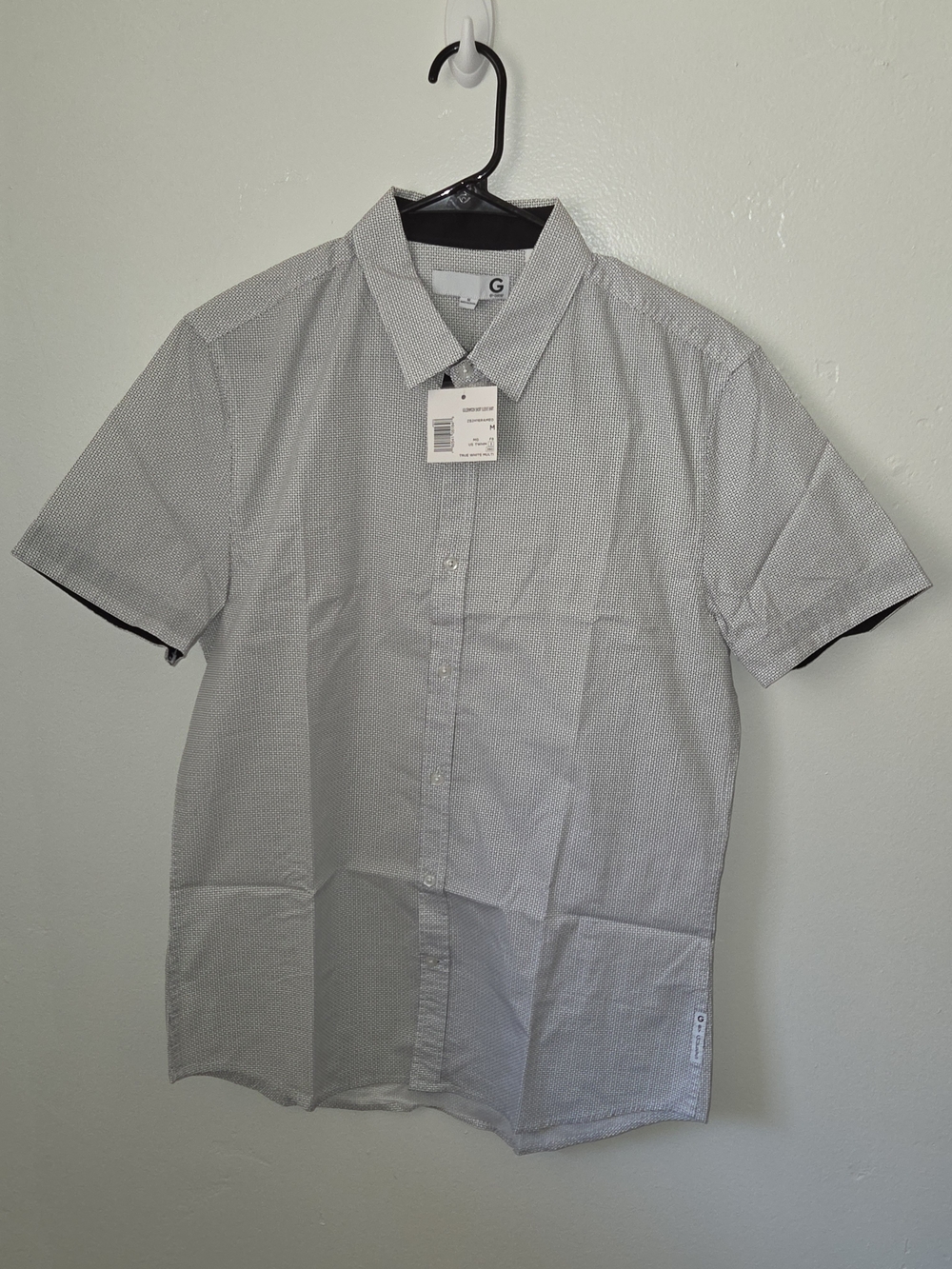 G by GUESS Men’s Short Sleeve Button-Up Shirt - Light Gray Microprint
